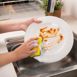 ALK-7894-amb9_LAVANDO LOUÇA 1_WEB