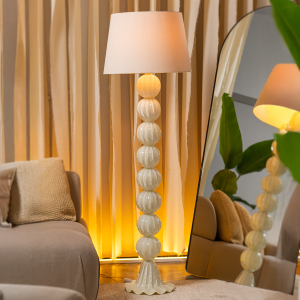 Cristais-Tavares-Muranos_Abajur-Lord-Marfim-CONCEITO